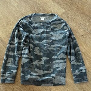 The Children’s Place Gray Camouflage Top